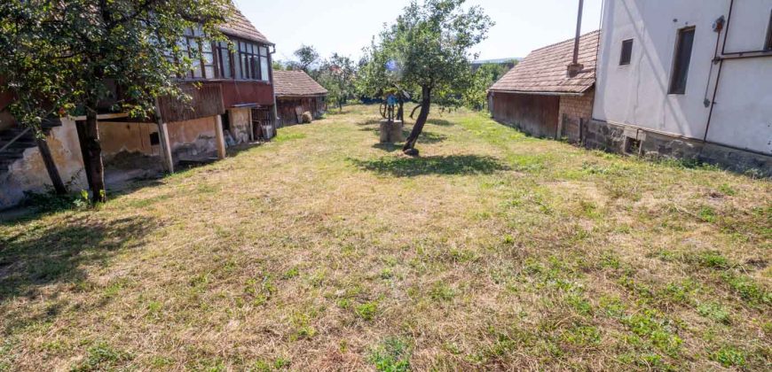 Telek házzal a Szombatfalvi utcába