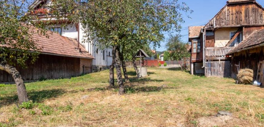 Telek házzal a Szombatfalvi utcába