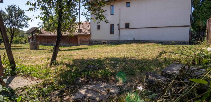 Telek házzal a Szombatfalvi utcába